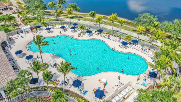 Veronawalk Resort Style Pool